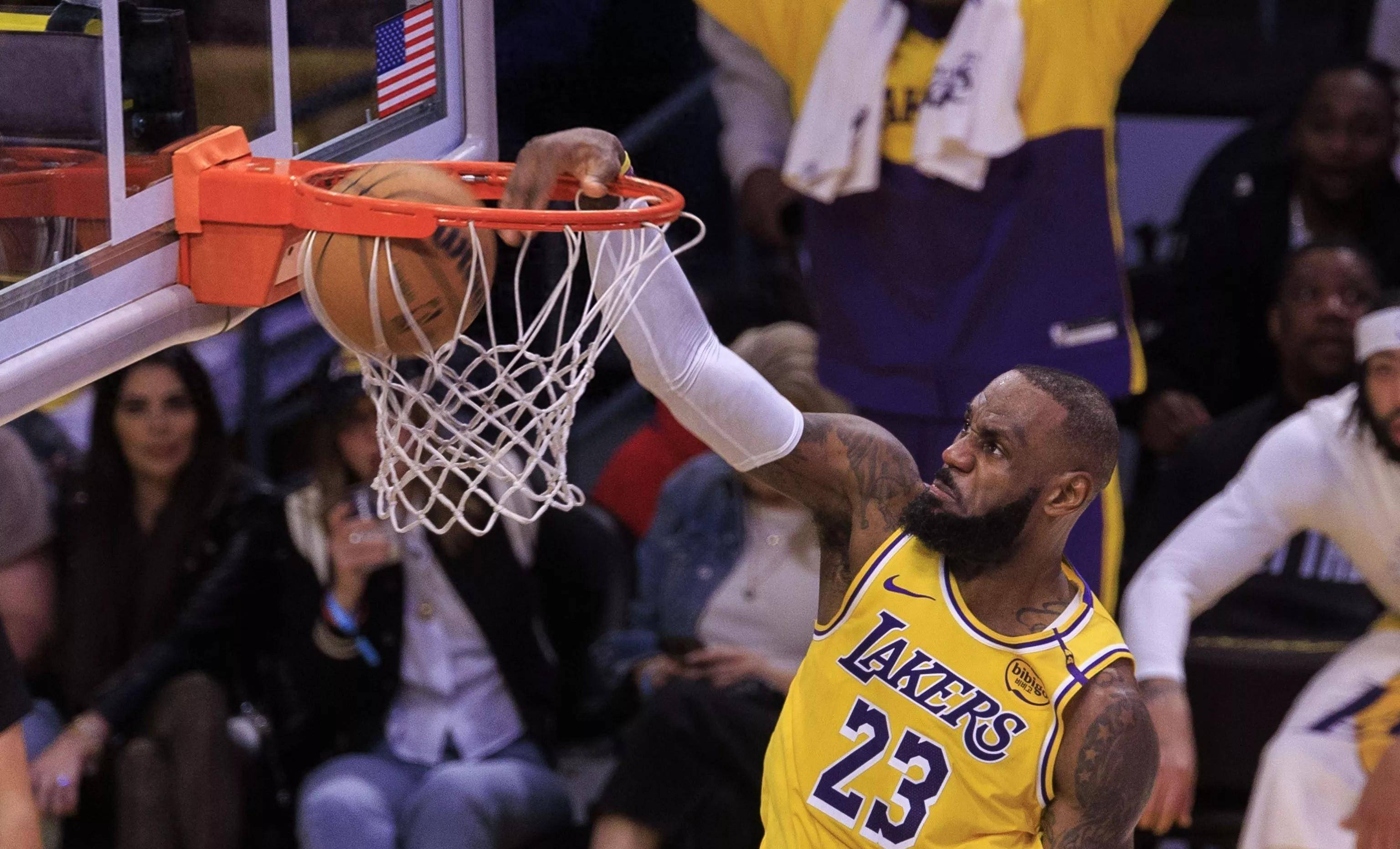 詹姆斯连续十五场比赛得分超过重返赛场,法国队不断突破! 詹姆斯连续十五场比赛得分超过重返赛场,法国队不断突破!