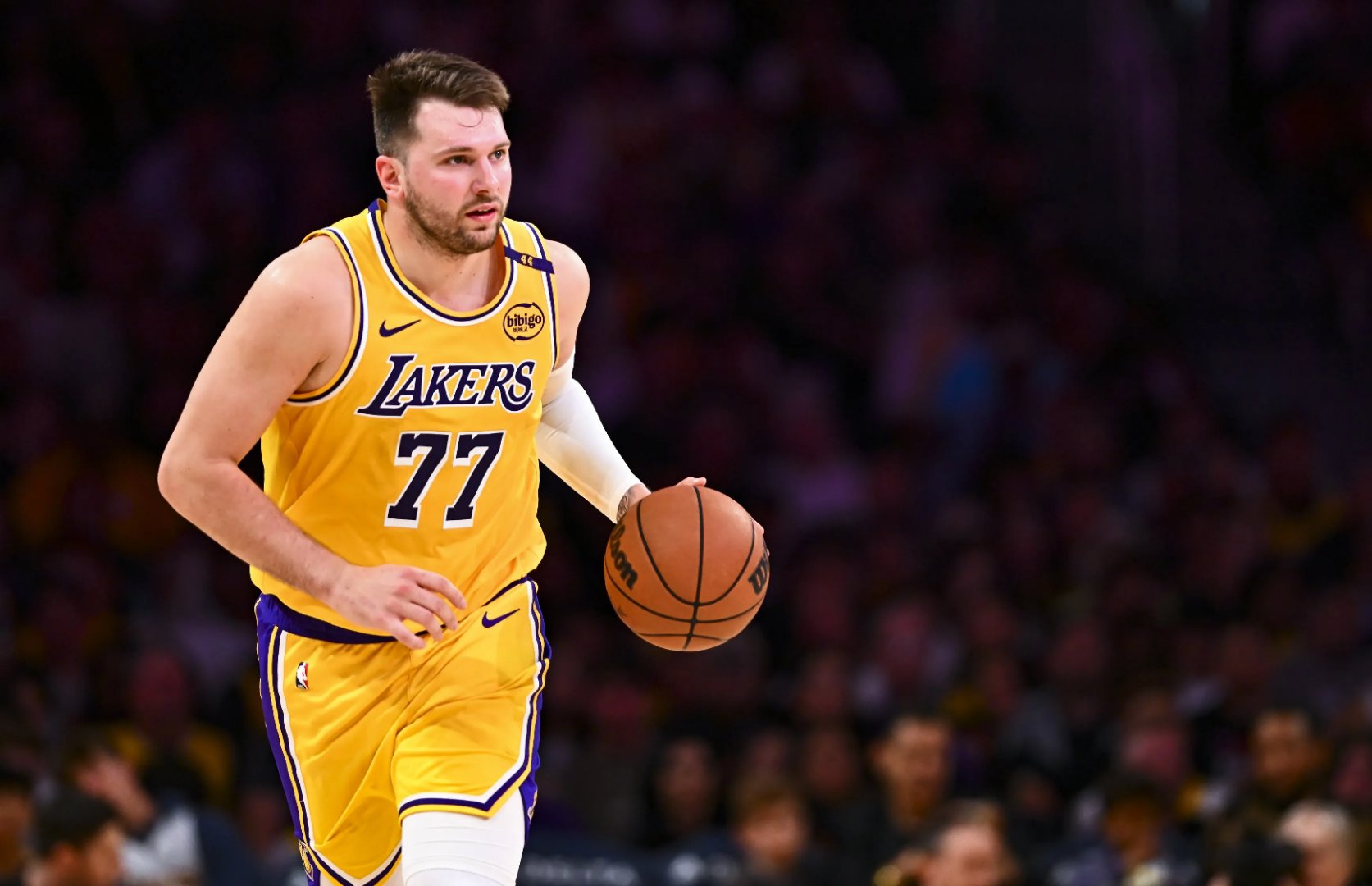 九游在线平台东契奇官方宣布锐不可当新规,塞尔维亚队引发争议!(东契奇9381击败英国队新)