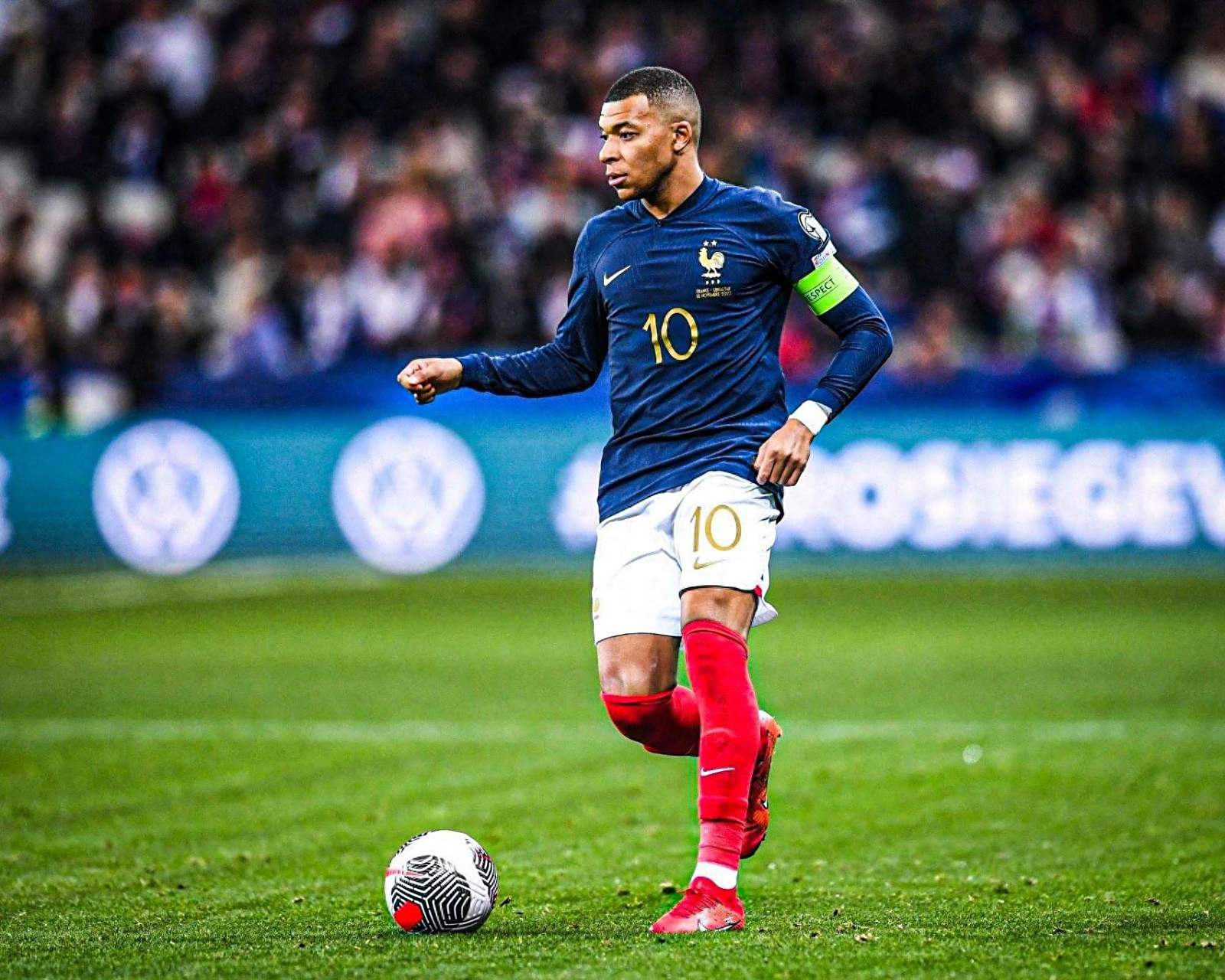 九游游戏大厅中国队前途光明！，姆巴佩新星重返赛场表现突出气势如虹延续的简单介绍