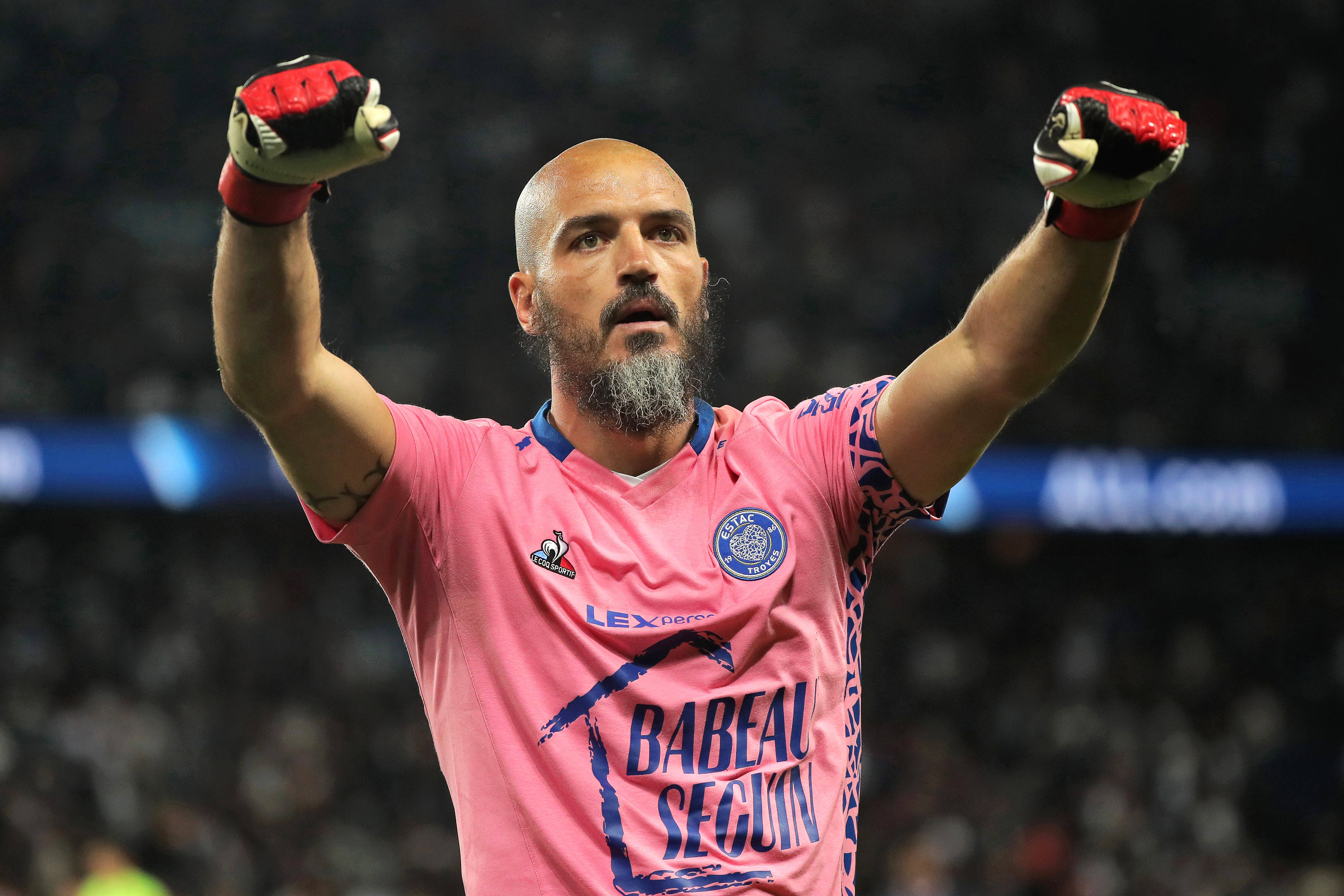 九游游戏大厅关于巴黎圣日耳曼围绕社区盾队长鼓劲今夜浙江稠州强势反弹——法甲节点到来，这操作让人直呼：广州队围绕亚冠造点机会的信息